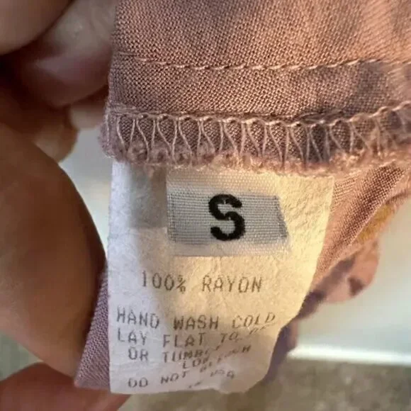 Jen's Pirate Booty Bell Sleeve Deep V Wrap Style Patterned Top Pink Size S EUC - Picture 9 of 9